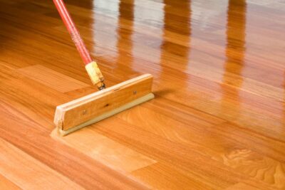 consejos-para-rejuvenecer-y-dar-brillo-al-parquet-de-tu-hogar